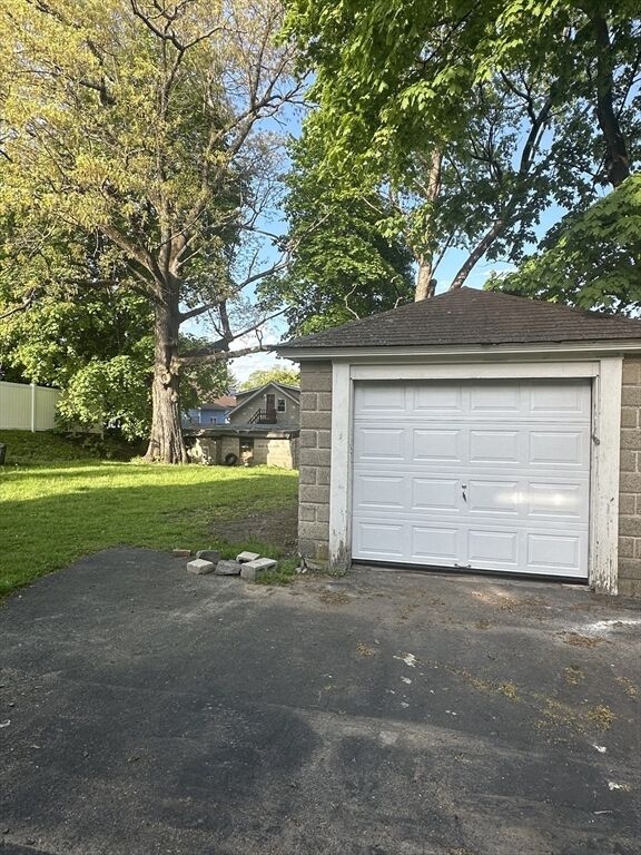 Property Photo:  99 Eureka St  MA 01603 