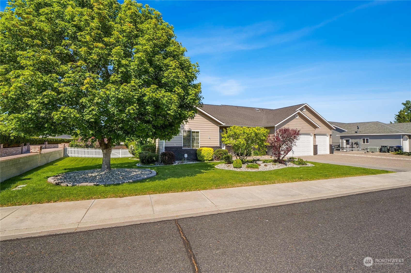 Property Photo:  614 S Lupine Drive  WA 98837 