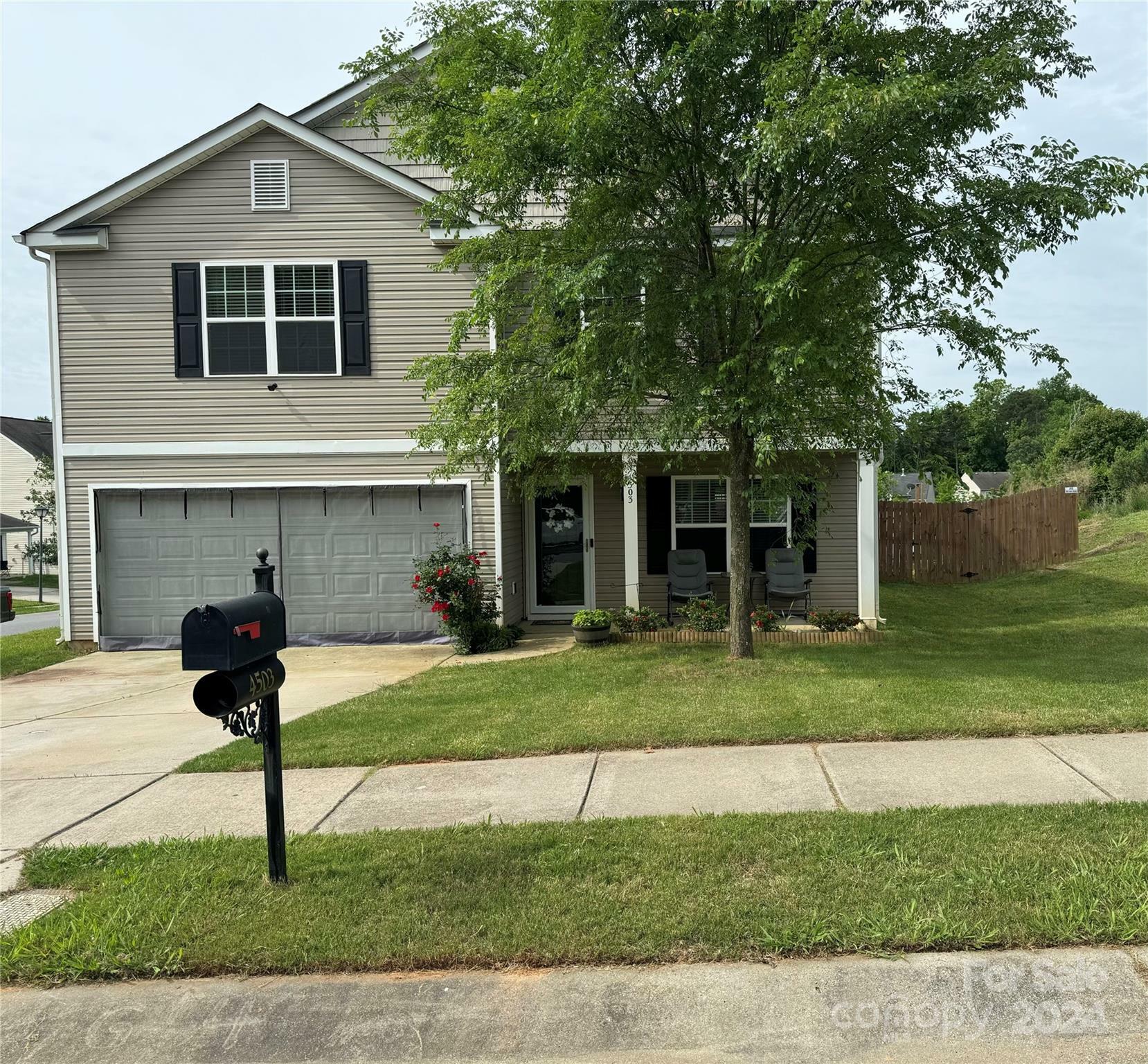 Property Photo: 4503 Oakburn Drive NC 28269