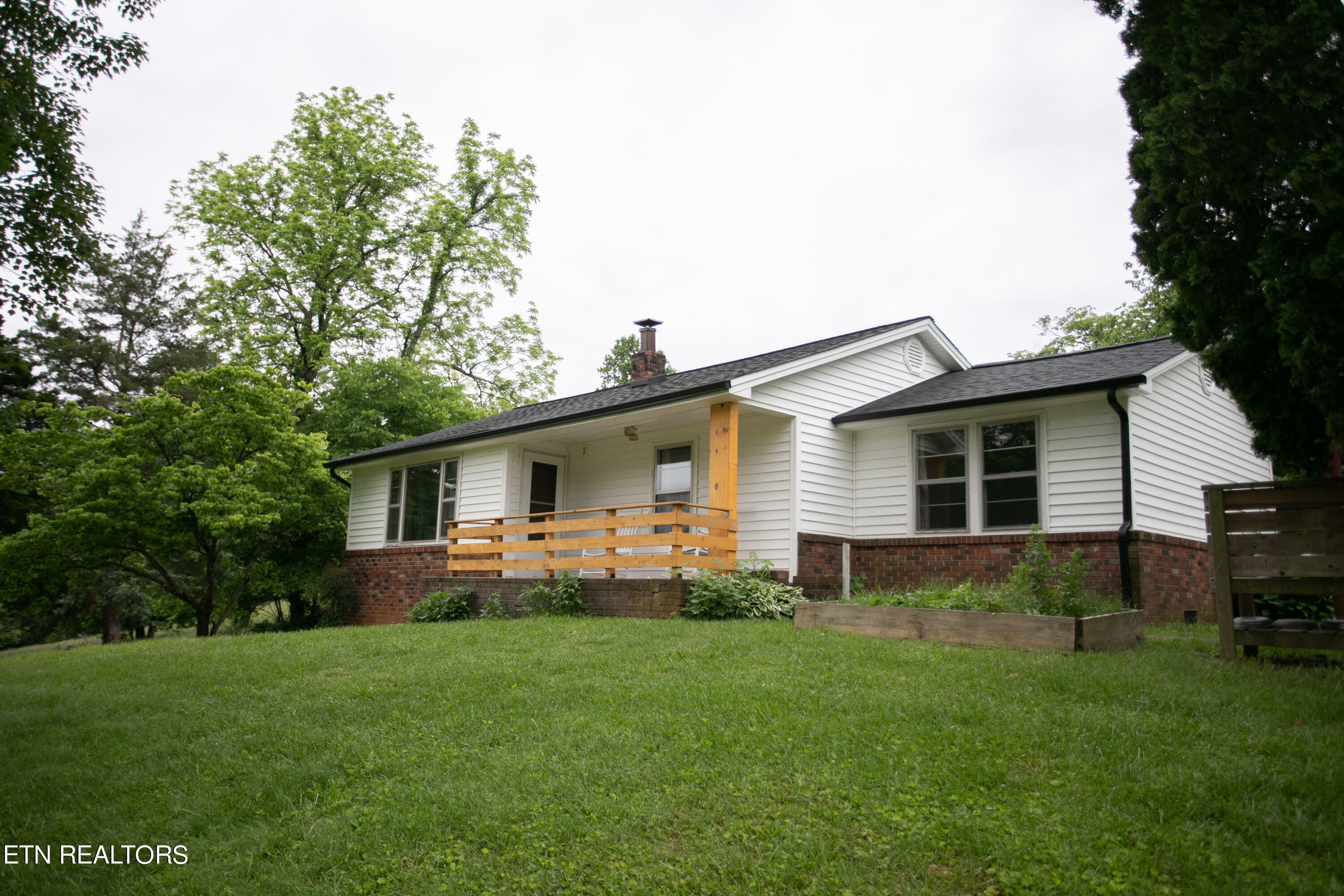 Property Photo:  4272 State Route 92  TN 37861 