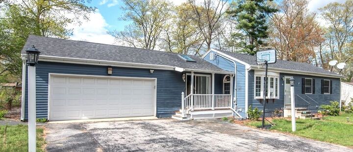 Property Photo:  14 Henry Street  NH 03079 