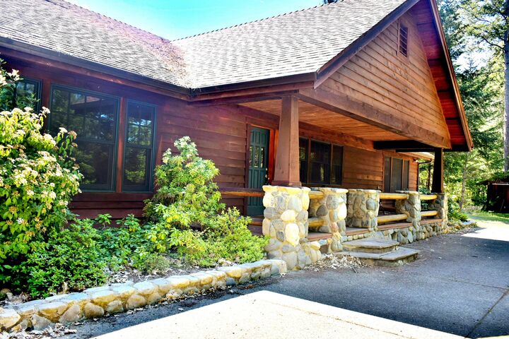 7419 Holland Corner Road  Cave Junction OR 97523 photo