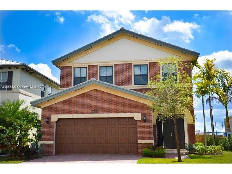 Property Photo:  10580 NW 69th Ter 10580  FL 33178 