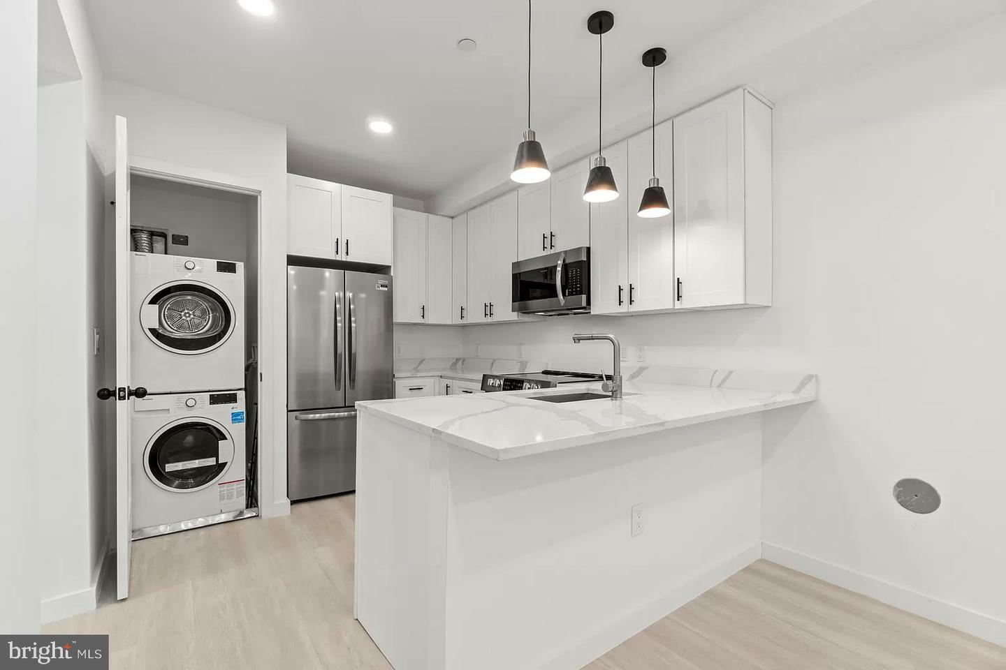 Property Photo:  3601 14th Street NW 4  DC 20010 