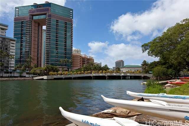 Property Photo:  1888 Kalakaua Avenue 2204  HI 96815 
