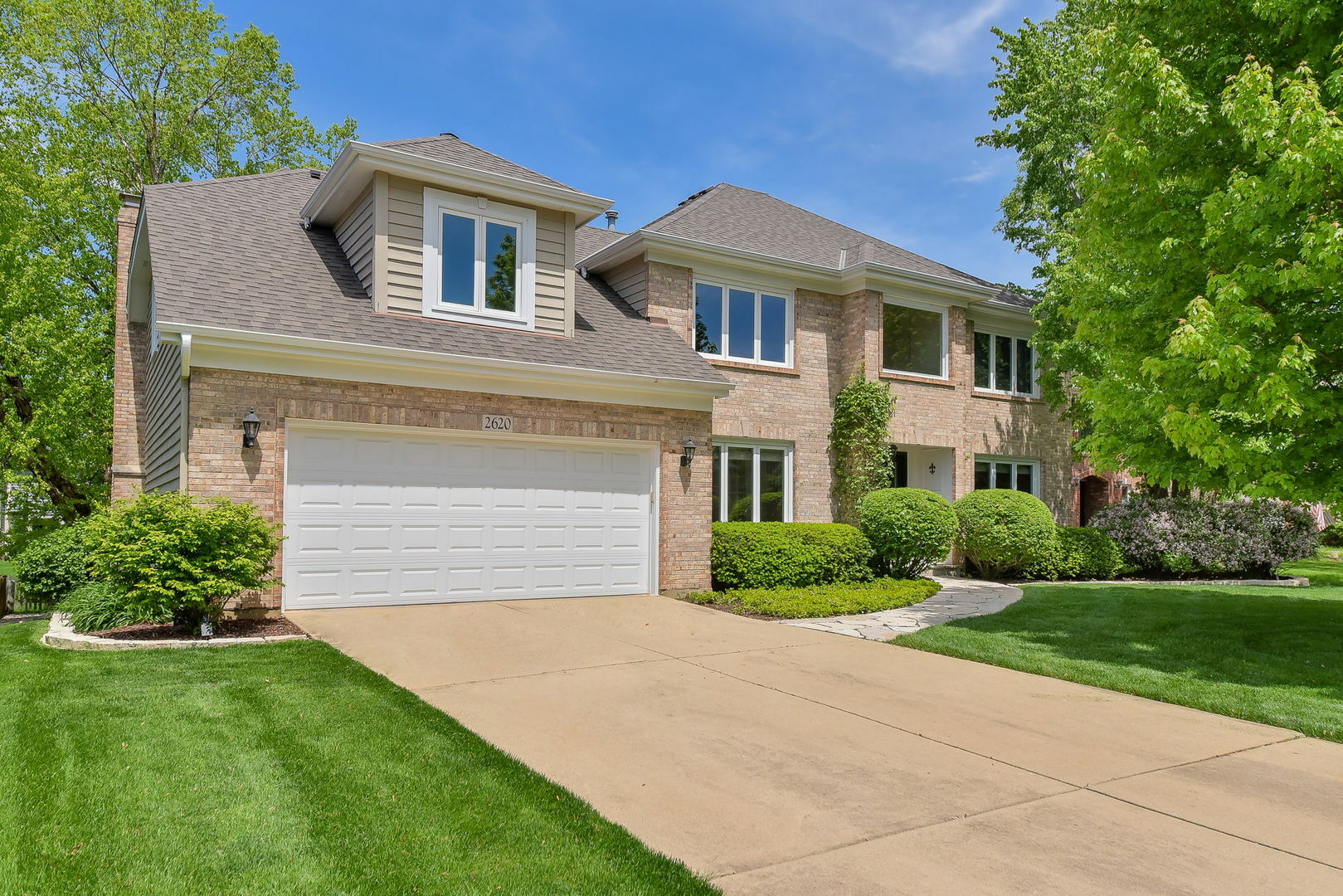 Property Photo:  2620 Nottingham Court  IL 60565 