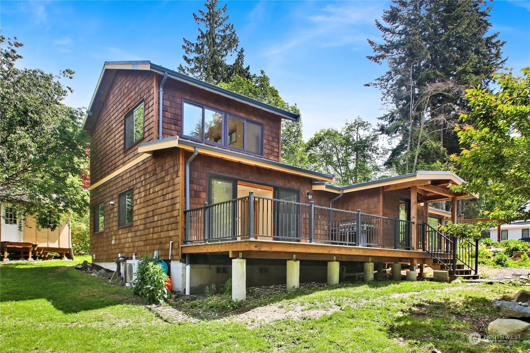 Property Photo:  4360 Lakehill Lane  WA 98229 