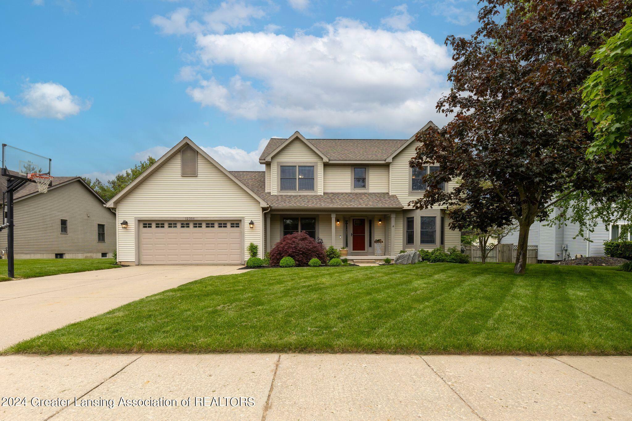 Property Photo:  12356 Mission Hills Drive  MI 48820 