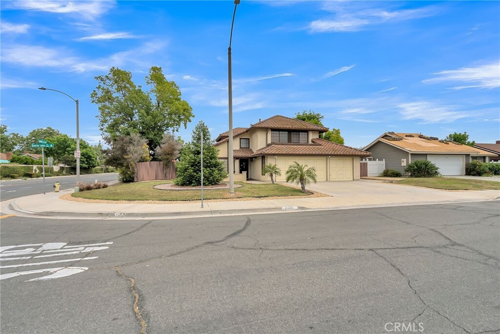 Property Photo:  11300 Rancho Loma Drive  CA 92505 