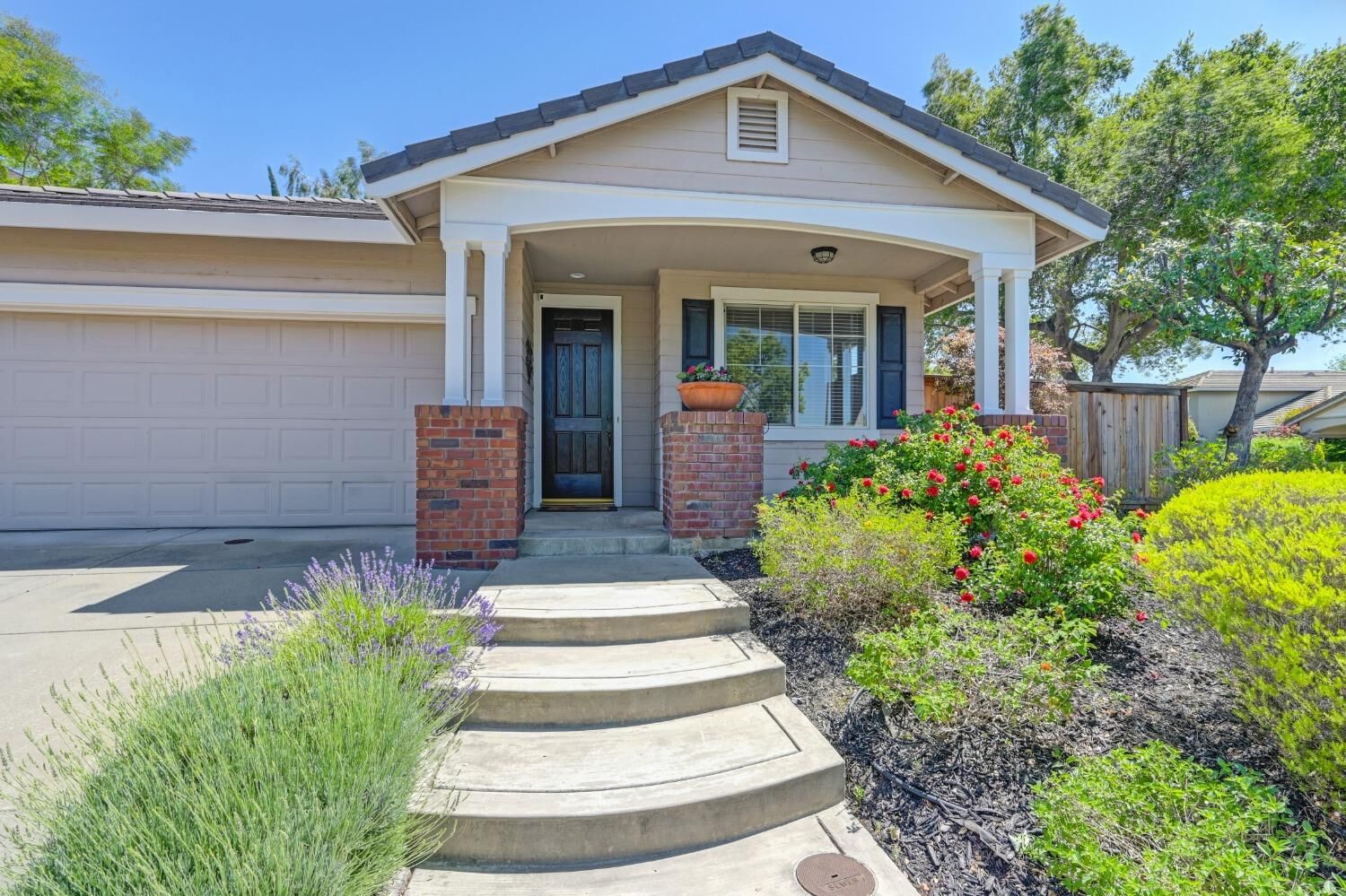 Property Photo:  693 Twinwood Loop  CA 95678 