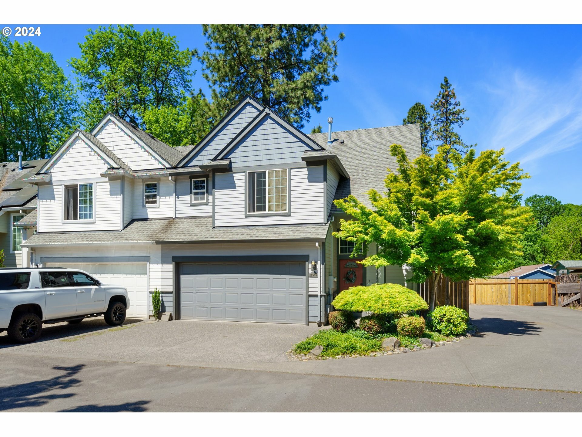 17967 SW Arbela Ct  Beaverton OR 97003 photo