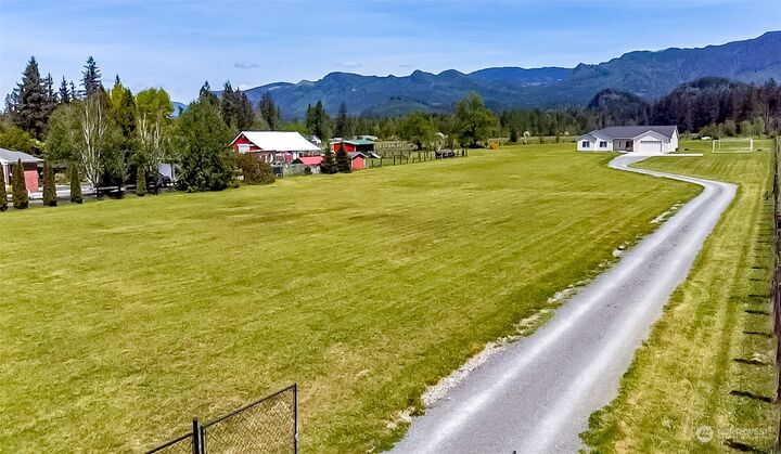 Property Photo:  42602  284th Avenue SE  WA 98022 