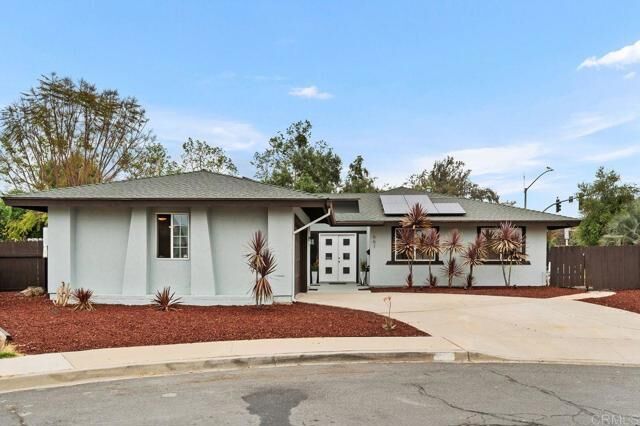 Property Photo:  661 Balsam Court  CA 92019 