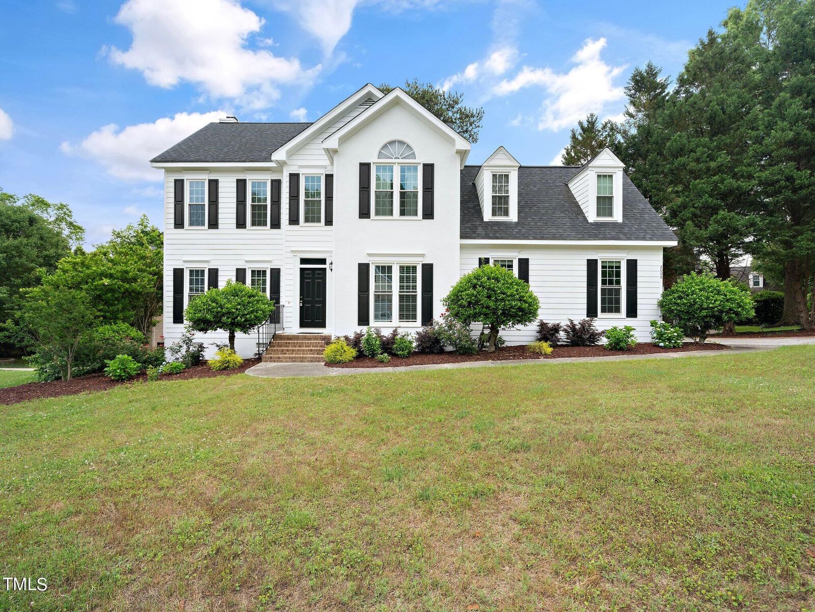 Property Photo:  2008 Muirfield Village Way  NC 27604 