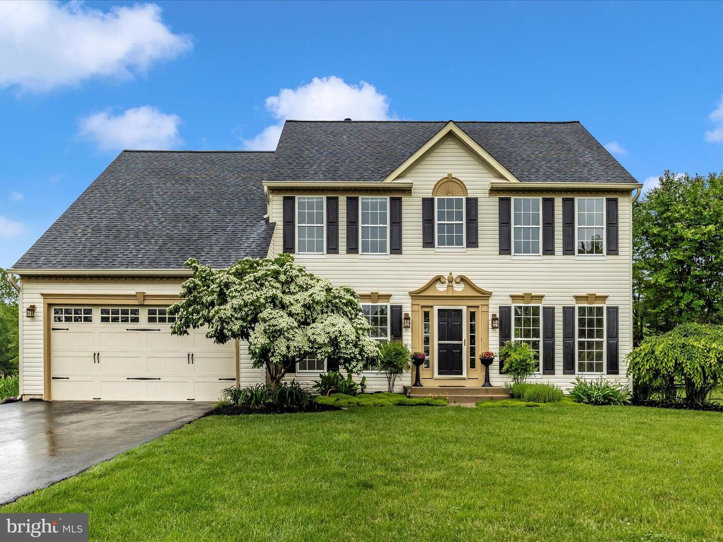 Property Photo:  19501 Gray Farm Court  MD 20837 