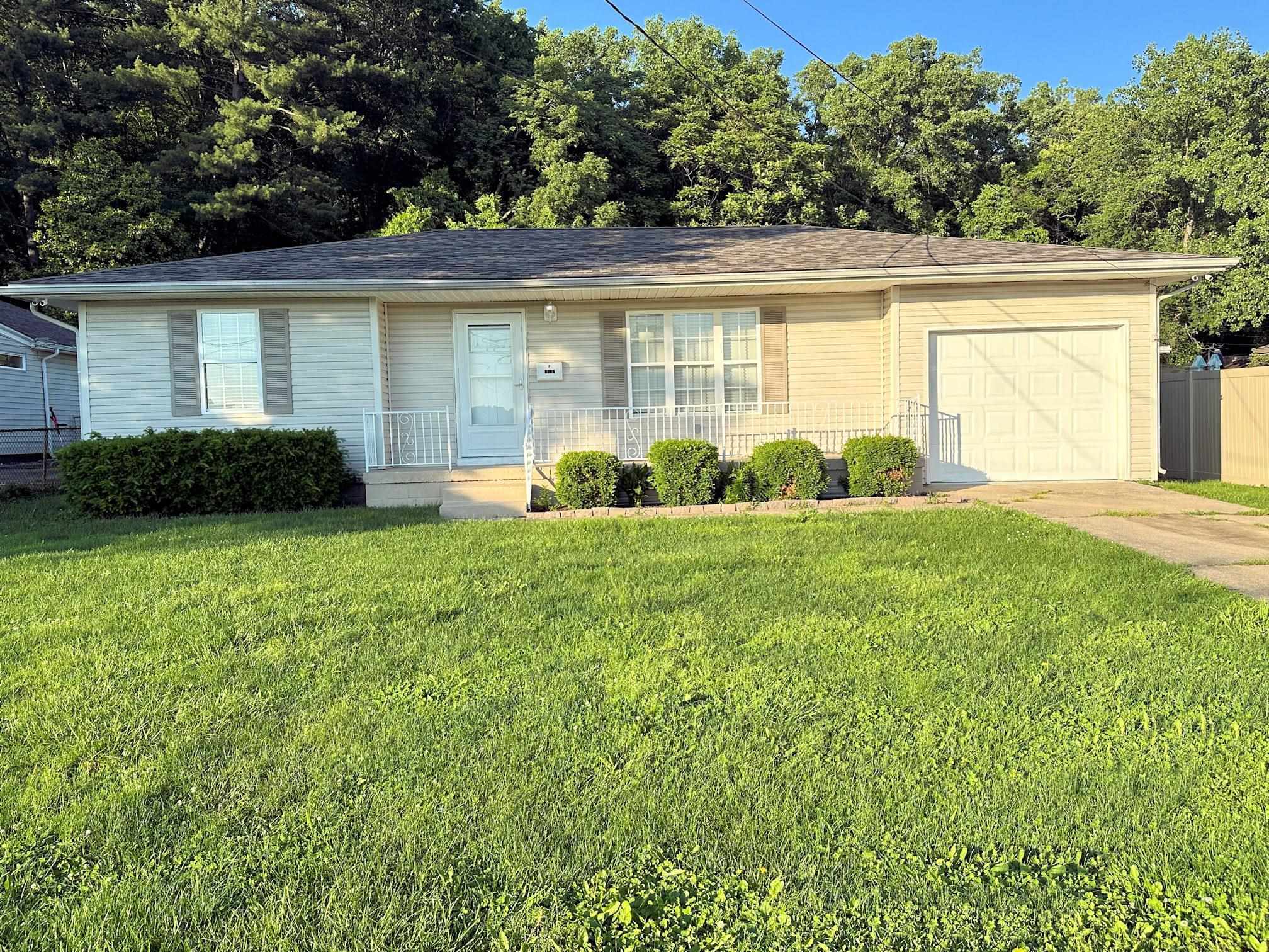 Property Photo:  2537 S 13th Street Jo-4  OH 45638 