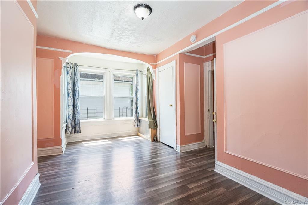 Property Photo:  315 S 4th Avenue  NY 10550 