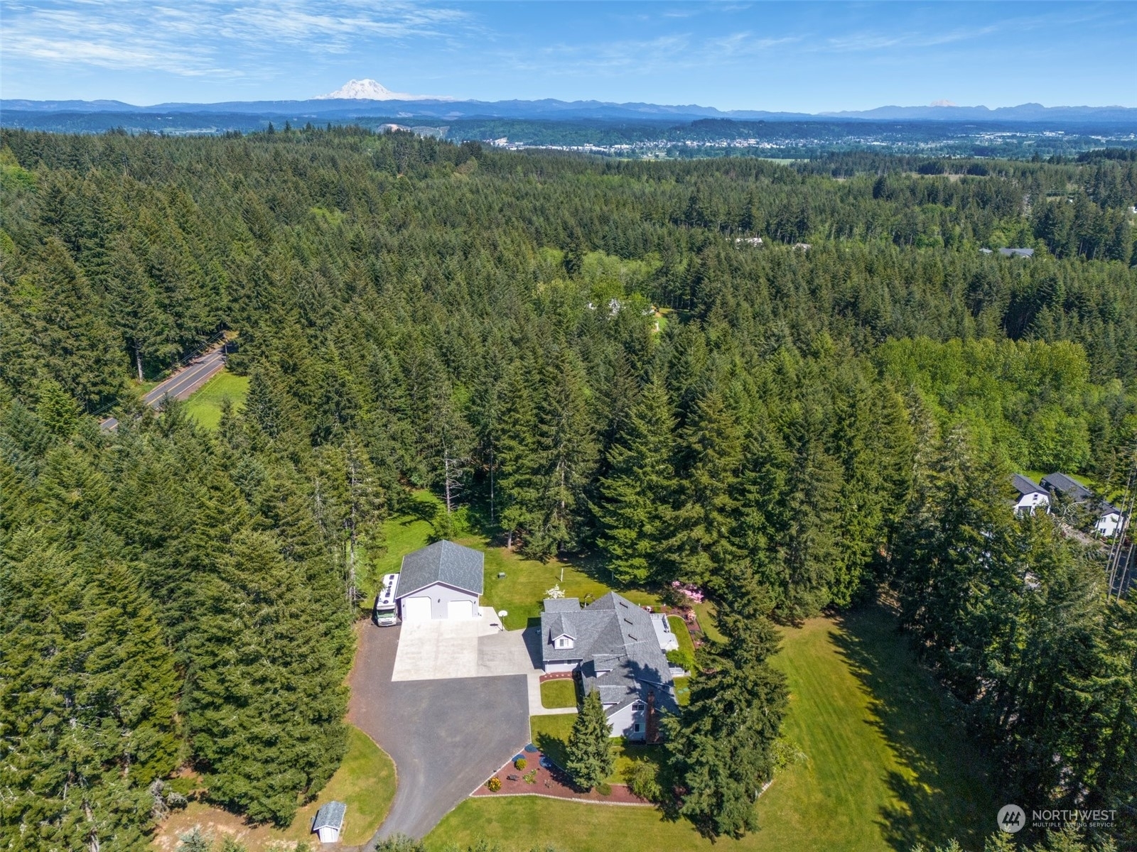 Property Photo:  629 Brockway  WA 98532 