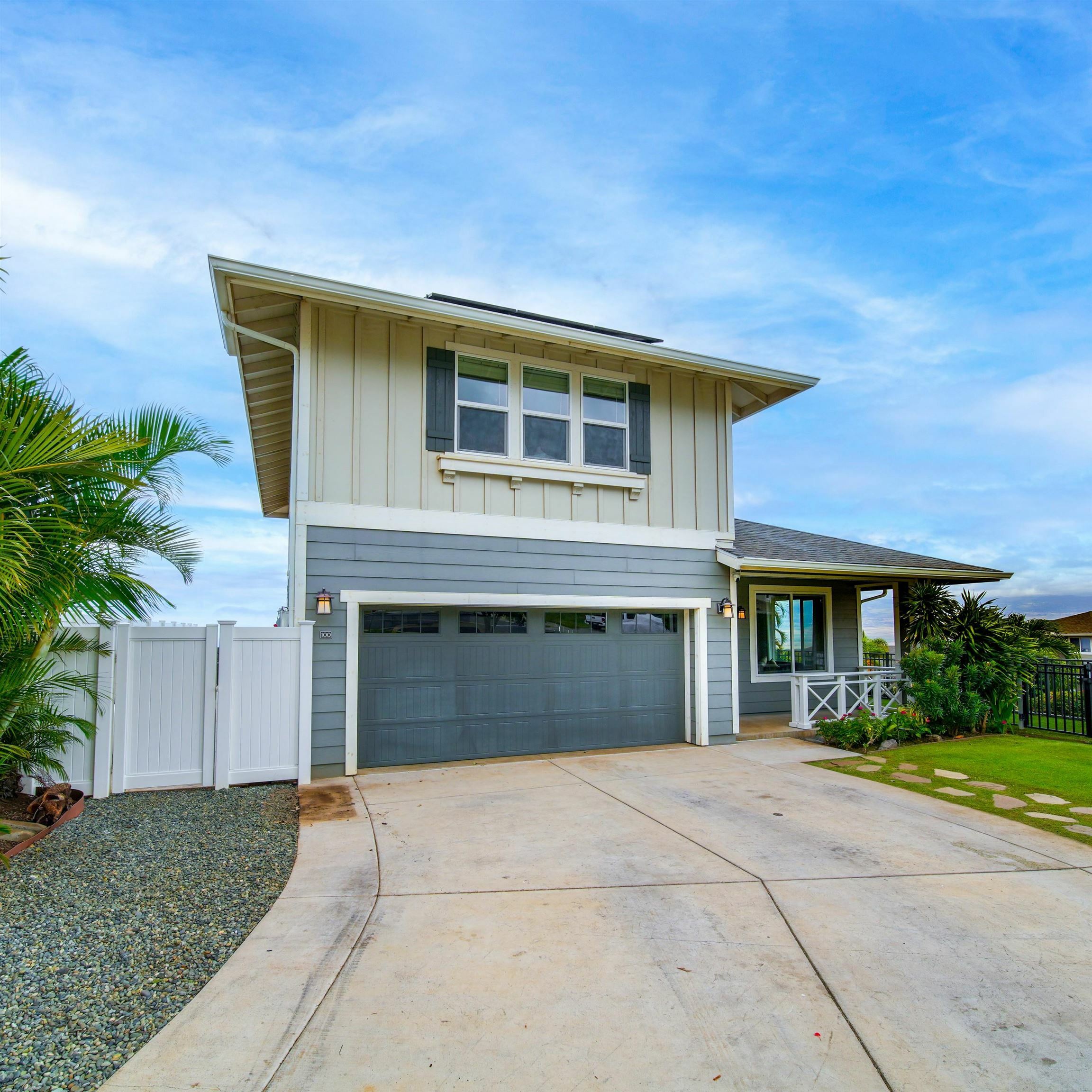 Property Photo:  100 Lili Lehua St  HI 96793 