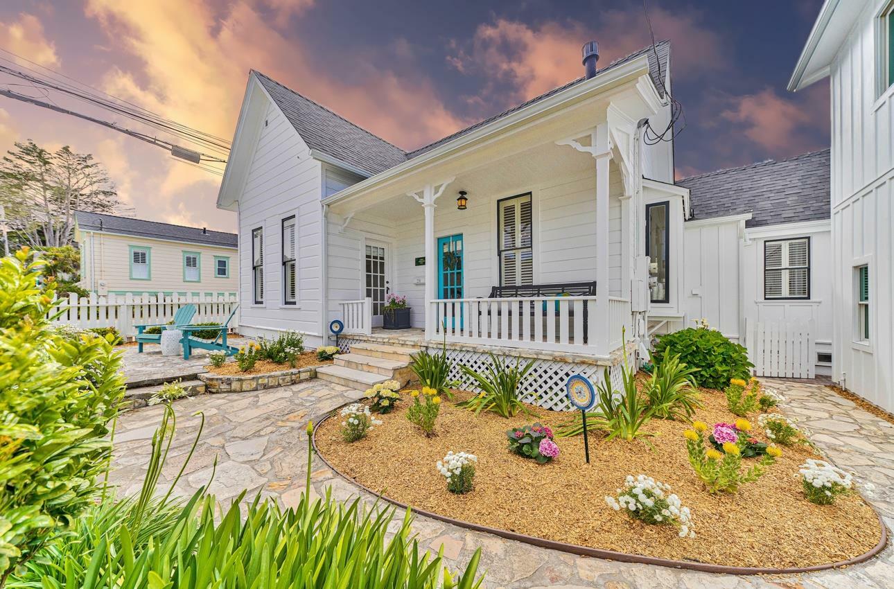 Property Photo: 238 Park Street CA 93950