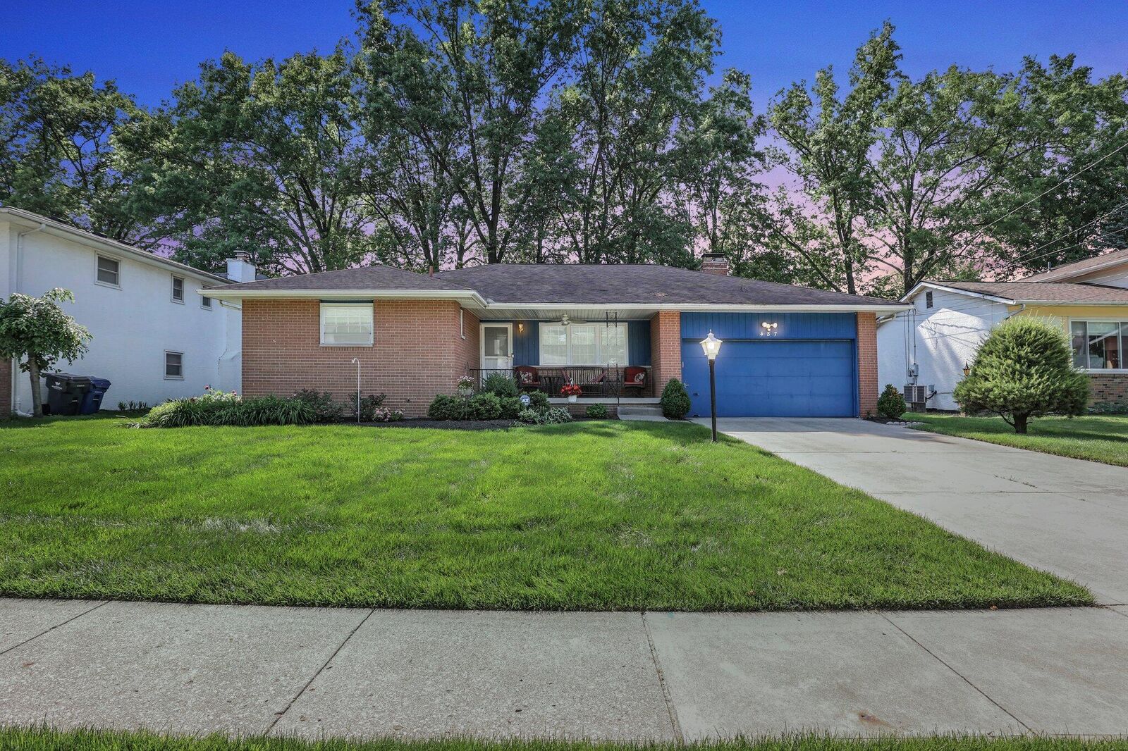 Property Photo:  487 Briarwood Drive  OH 43213 