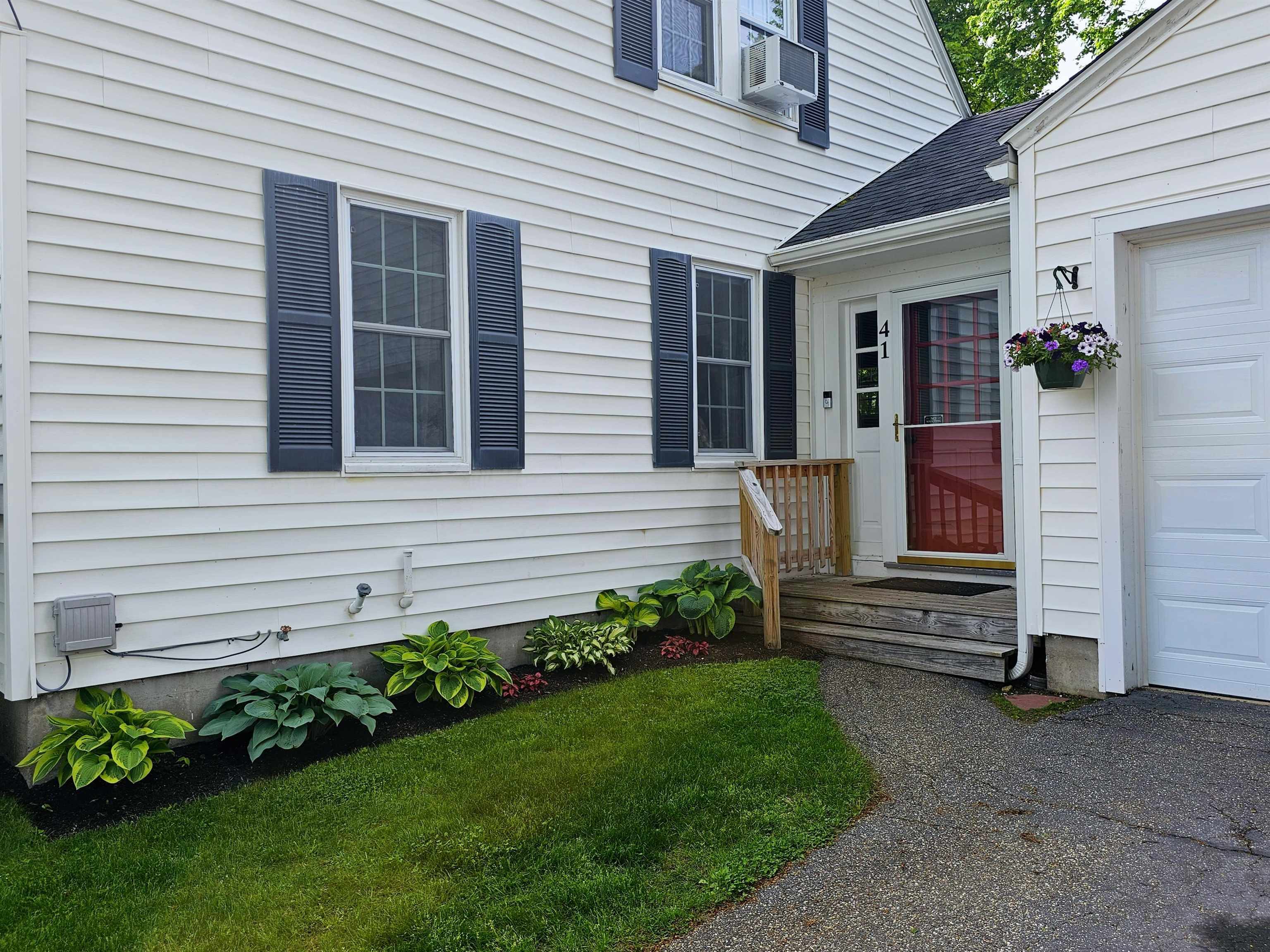 Property Photo:  41 Whipple Avenue  NH 03246 