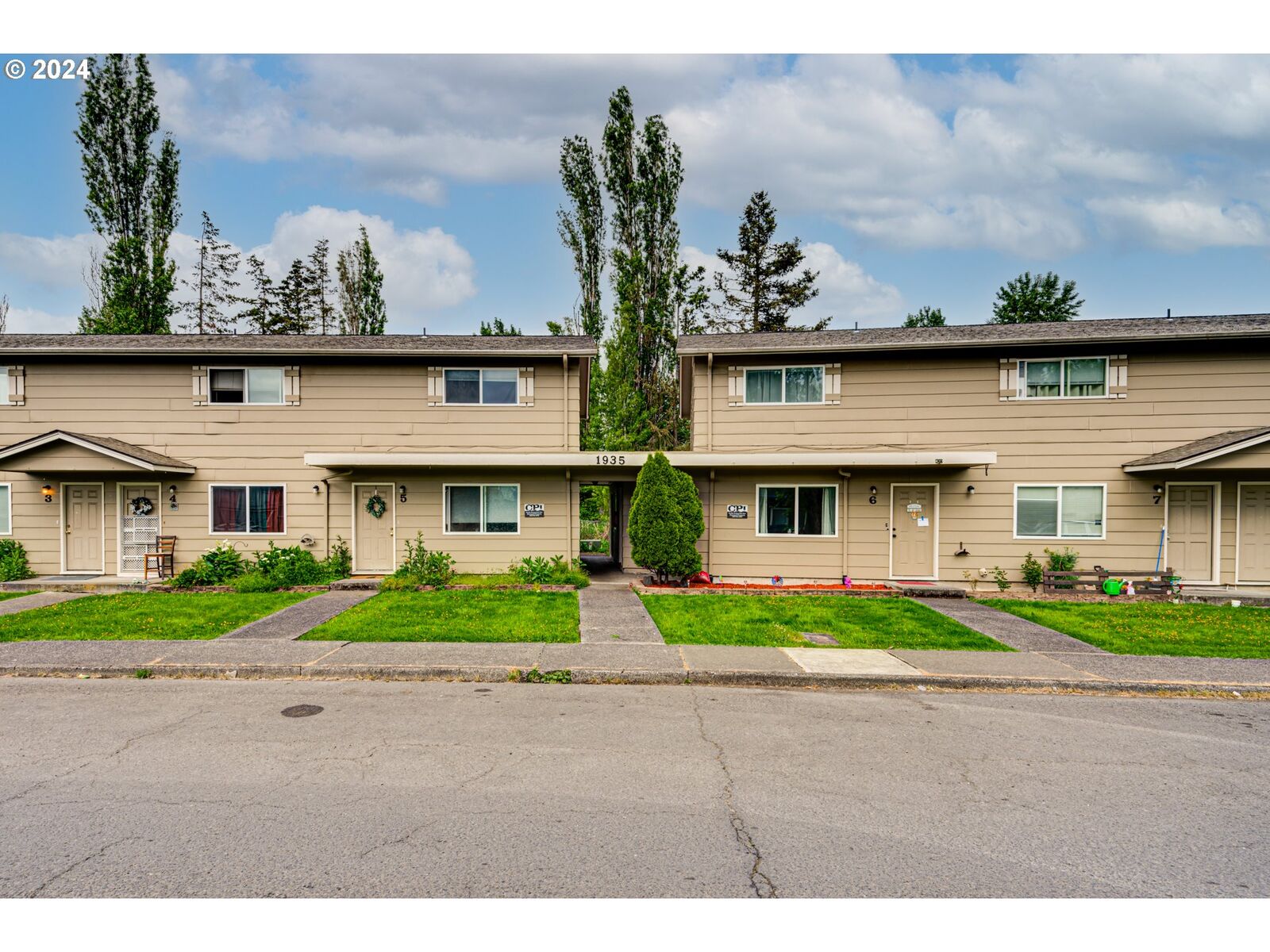 Property Photo:  1935 Dorothy Ave  WA 98632 