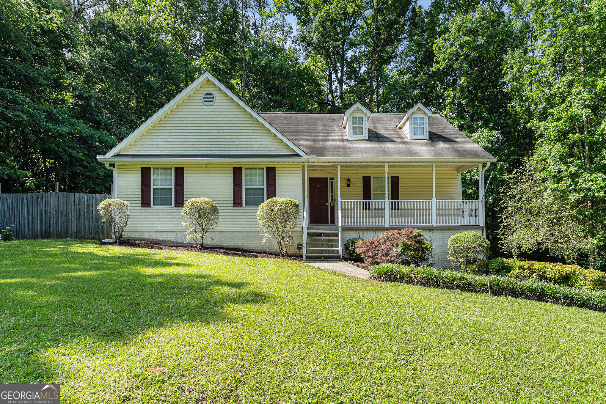 Property Photo:  6 Glen Cannon Trail  GA 30265 