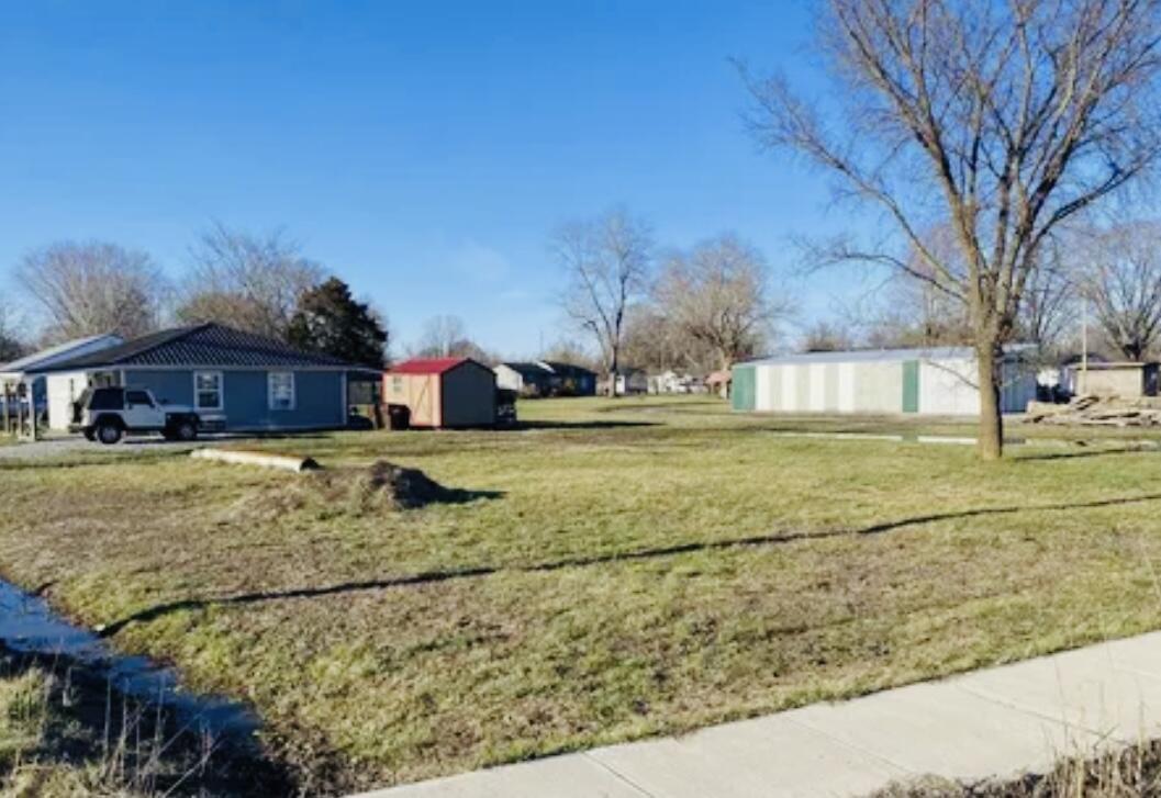18 Sycamore Street  Crab Orchard KY 40419 photo