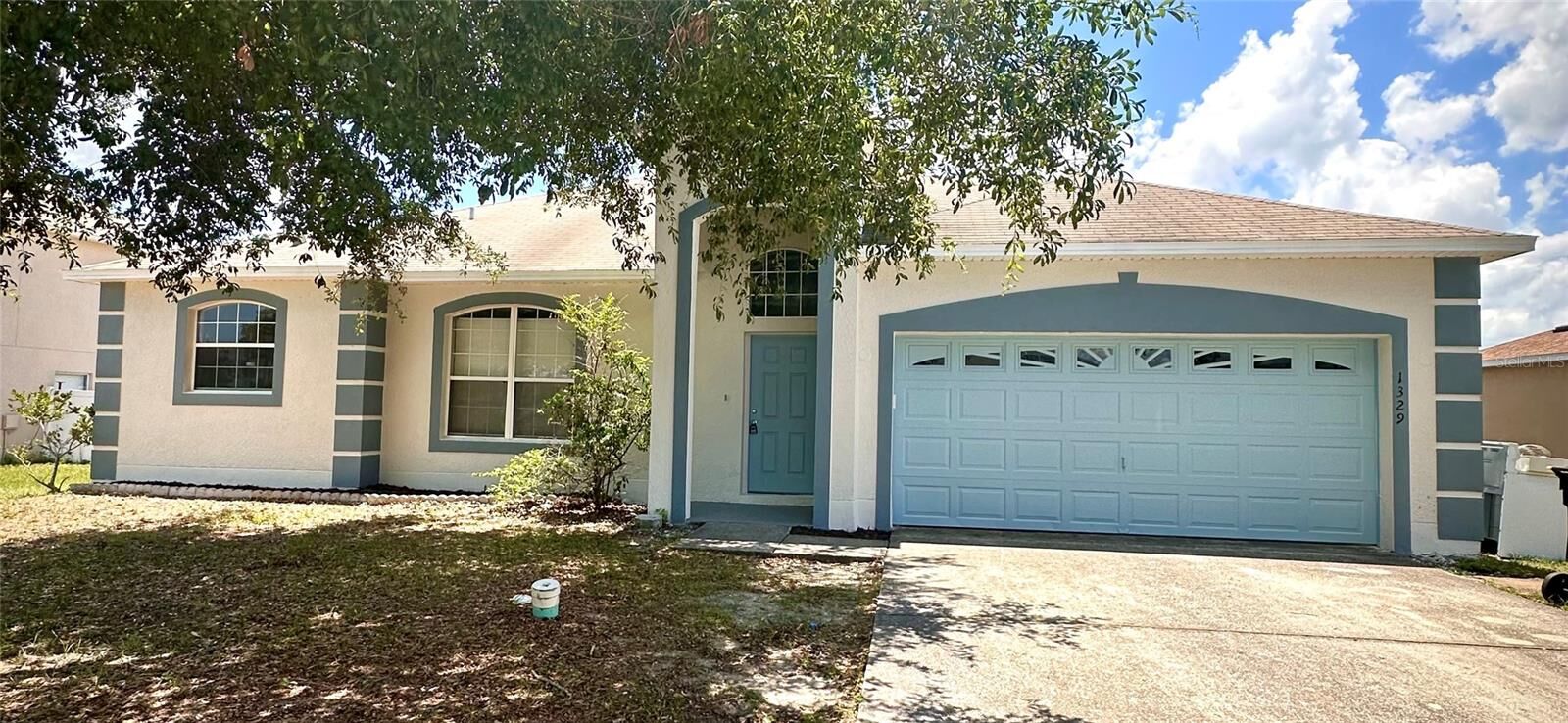 Property Photo:  1329 Nelson Park Court  FL 34759 
