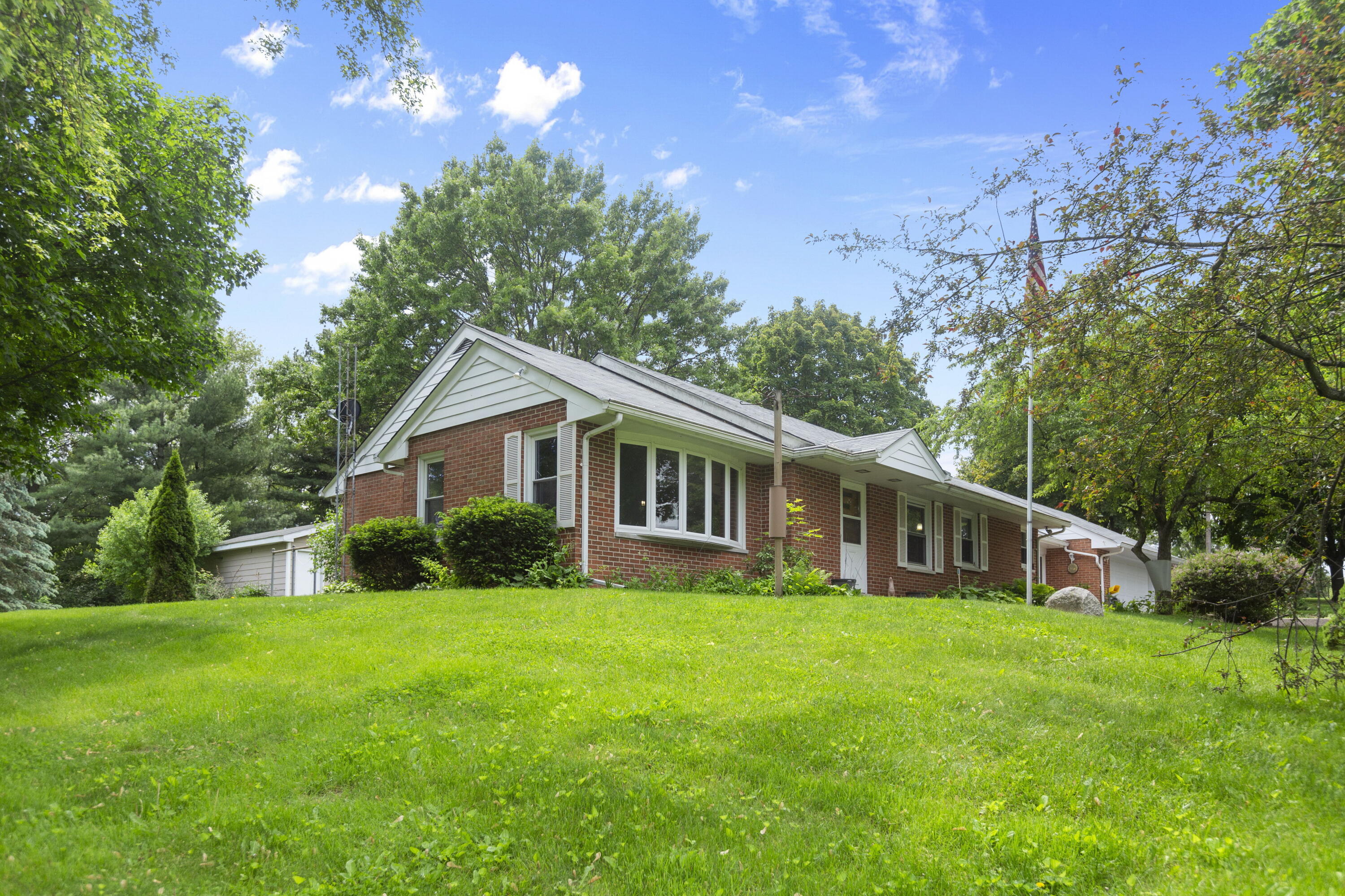 31117 114th St  Salem Lakes WI 53181 photo