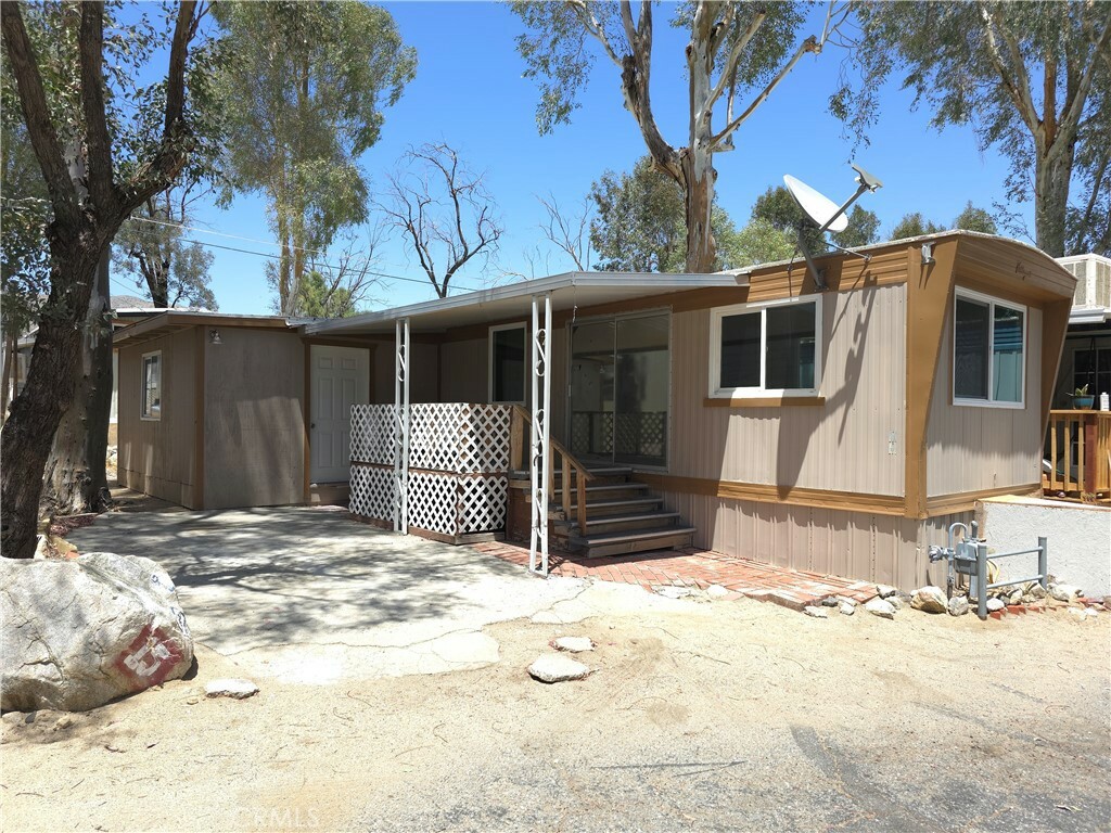 Property Photo:  51063 29 Palms Hwy 15  CA 92256 