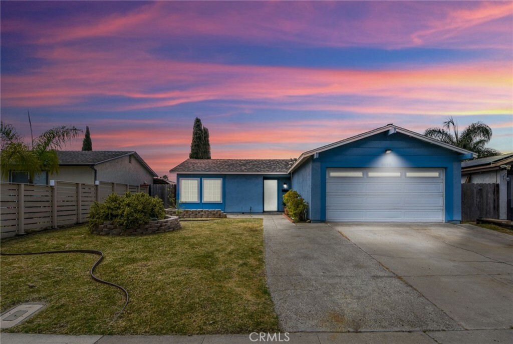 Property Photo:  8695 Belfast Circle  CA 92126 