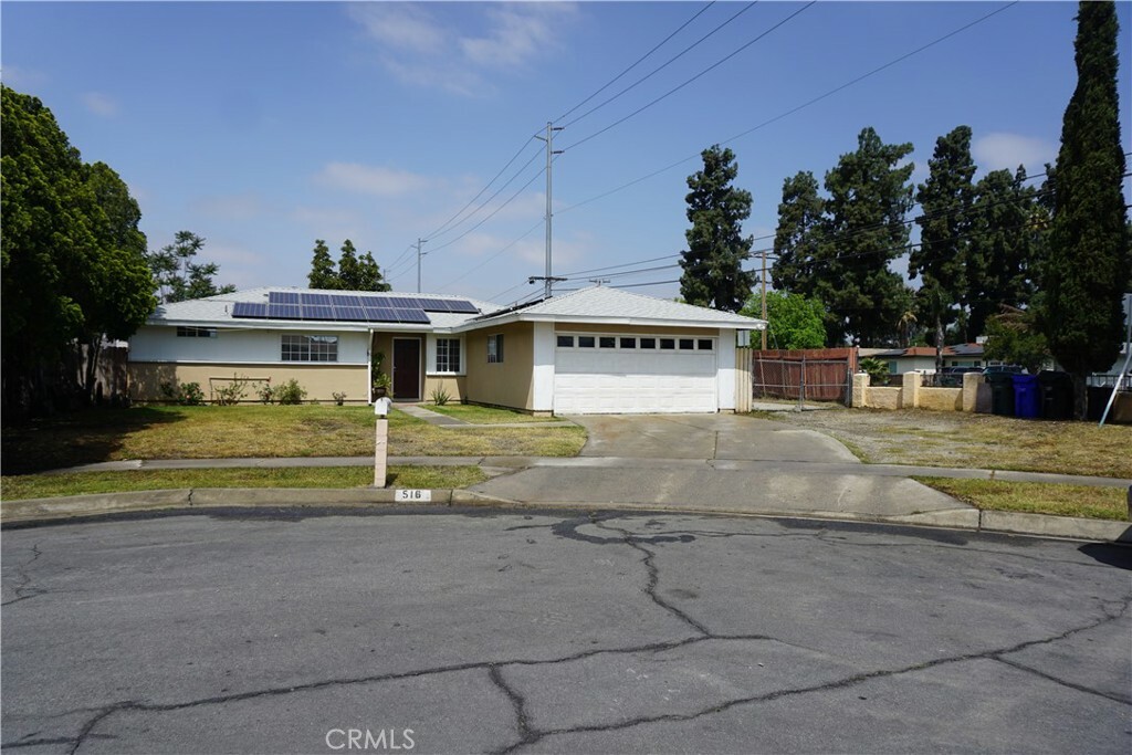 Property Photo:  516 S Ashford Avenue  CA 92316 