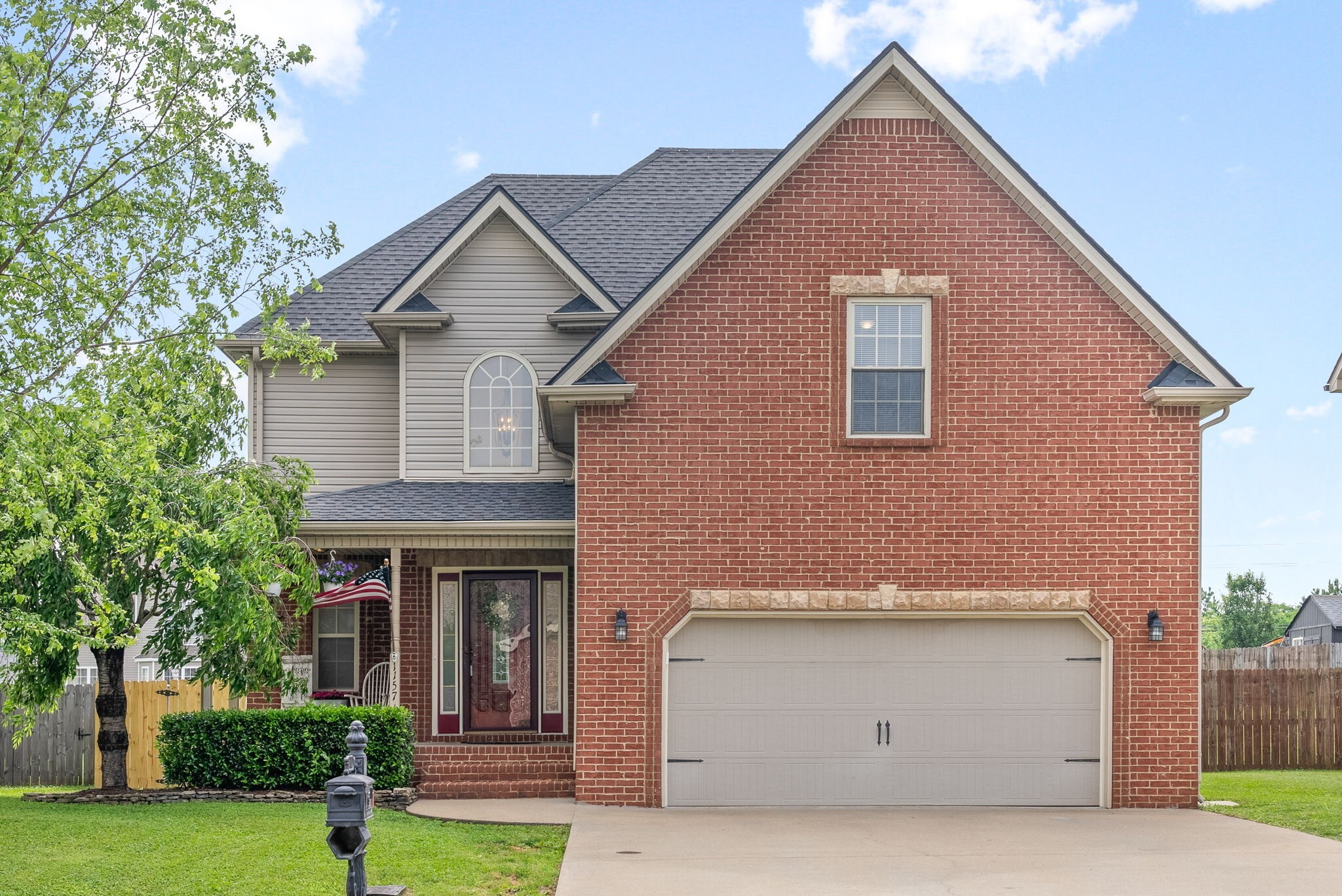 Property Photo:  1157 Chinook Cir  TN 37042 