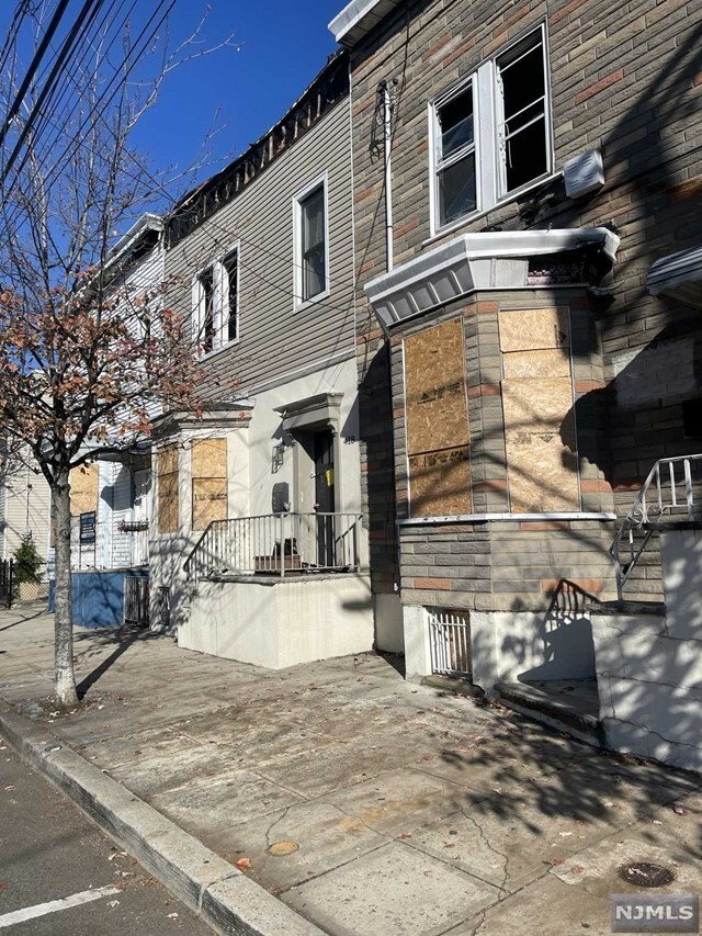 Property Photo:  416 8th Street  NJ 07087 