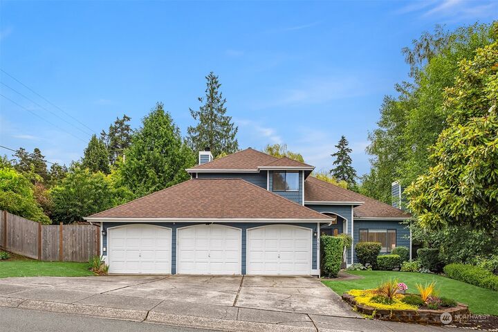House for sale in Edmonds 7600 173rd Street SW, Edmonds, WA 98026