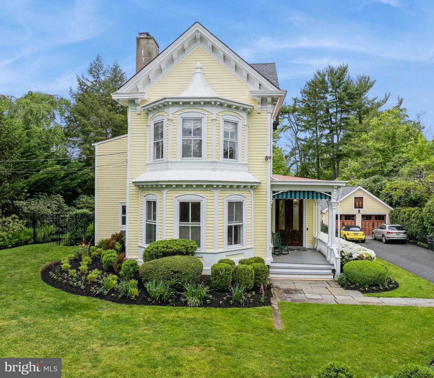 Property Photo:  706 Kingston Road  NJ 08540 