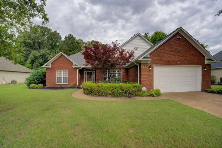 98 Wentworth Drive  Jackson TN 38305 photo