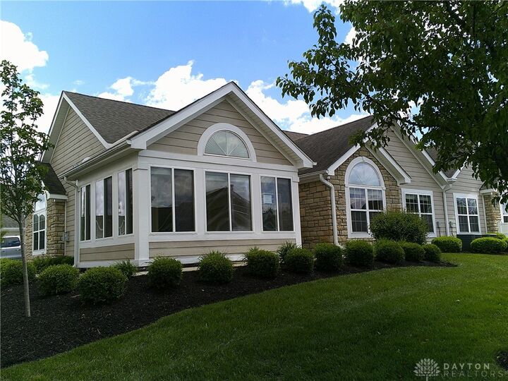 4731 Cobblestone Drive  Tipp City OH 45371 photo