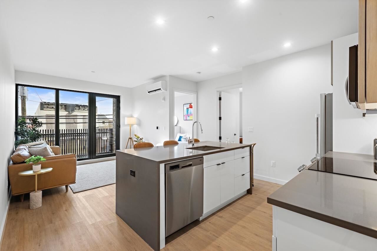 Property Photo:  311 Pine St 604  NJ 07304 