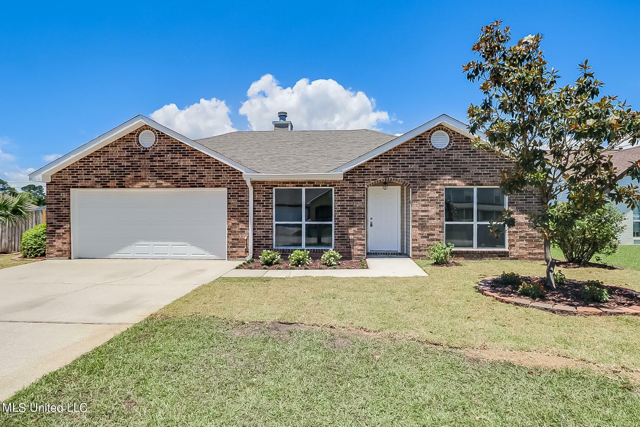 2082 Juniper Drive  Biloxi MS 39532 photo