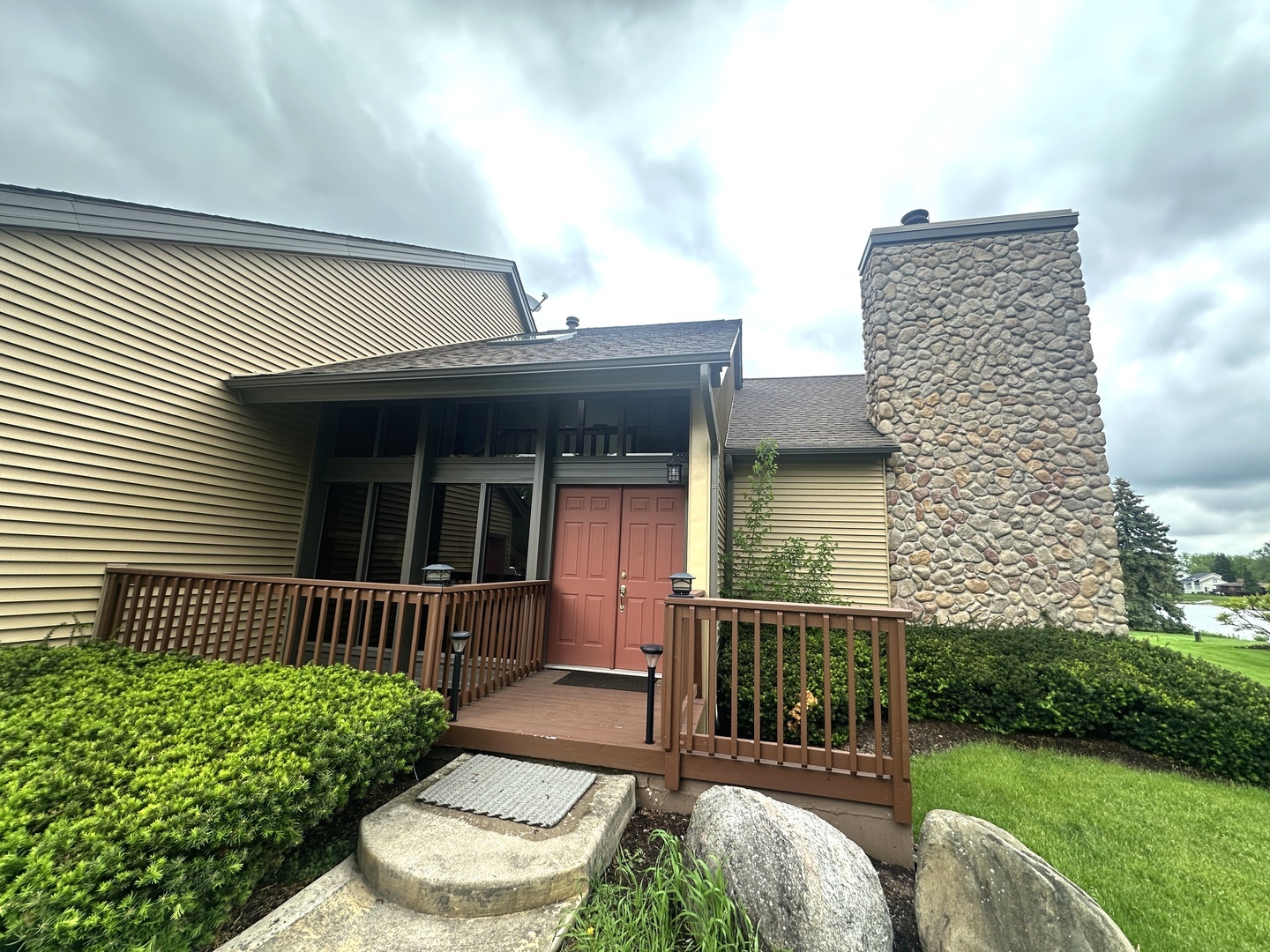 Property Photo: 13715 S Lake Drive IL 60544