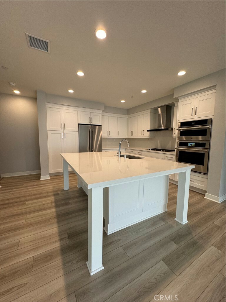 Property Photo: 3327 Doheny Way CA 92629