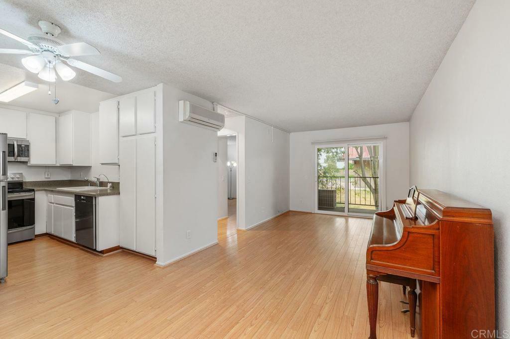 Property Photo: 6350 Genesee 214 CA 92122