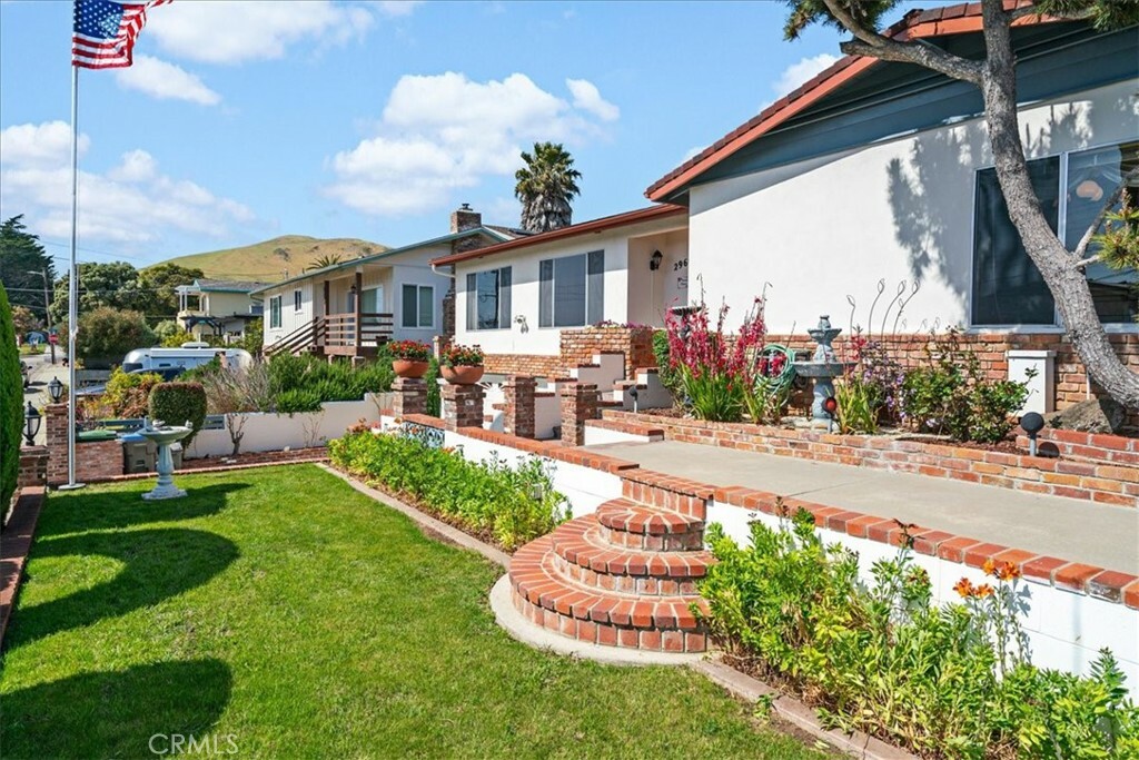 Property Photo:  2960 Hemlock Avenue  CA 93442 