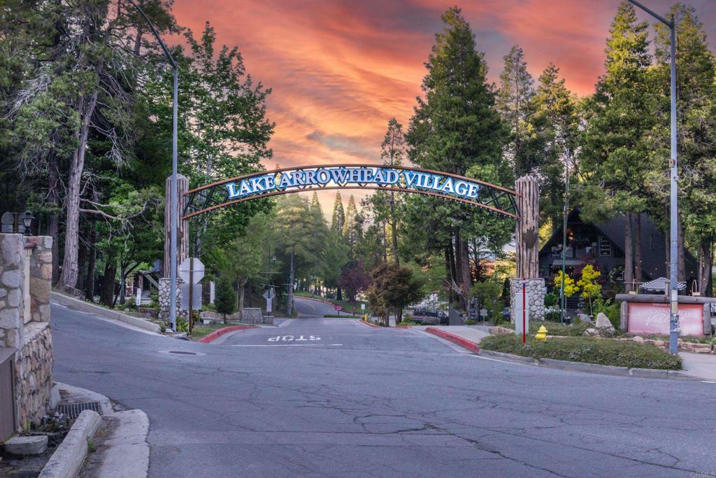 1621 Lupin Road  Lake Arrowhead CA 92352 photo