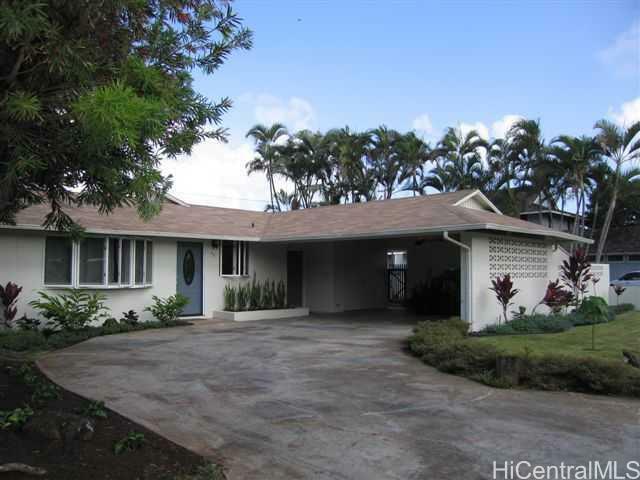 Property Photo:  92 Aikahi Loop  HI 96734 