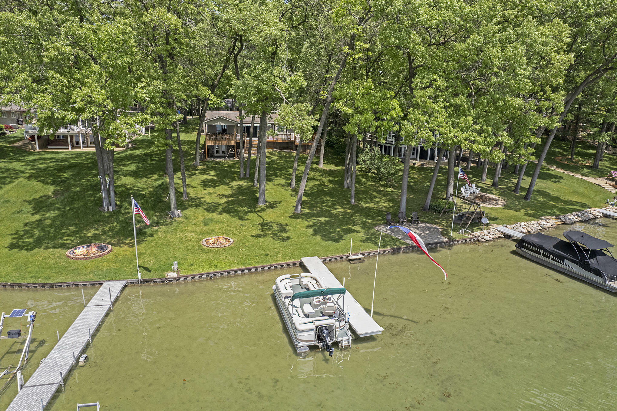 Property Photo:  11259 Oakwood Drive  MI 49249 