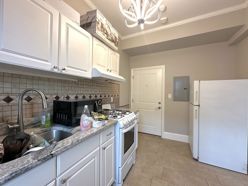 Property Photo: 1146 Cambridge St 1 MA 02139
